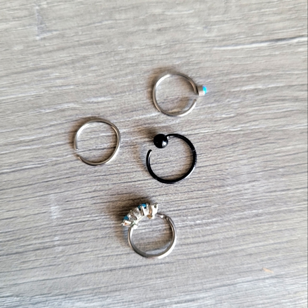 Bundle of 4 Nose Hoops